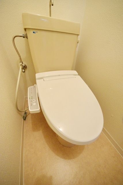 トイレ　タウンハウジング府中店まで