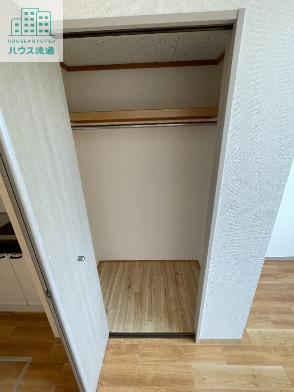 収納　※別部署の写真になります。