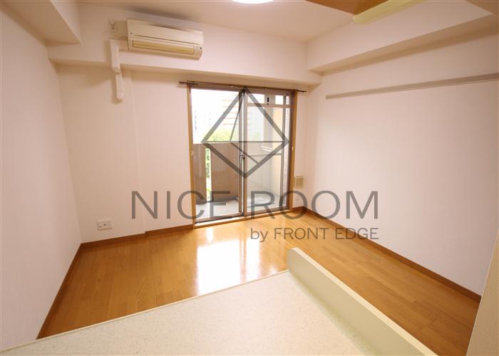 居室・リビング　プレサンス大手前パークサイドII　洋室