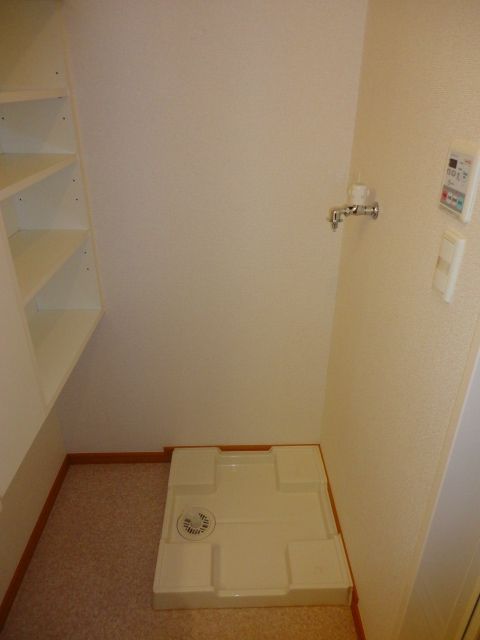 その他設備　室内洗濯機置場