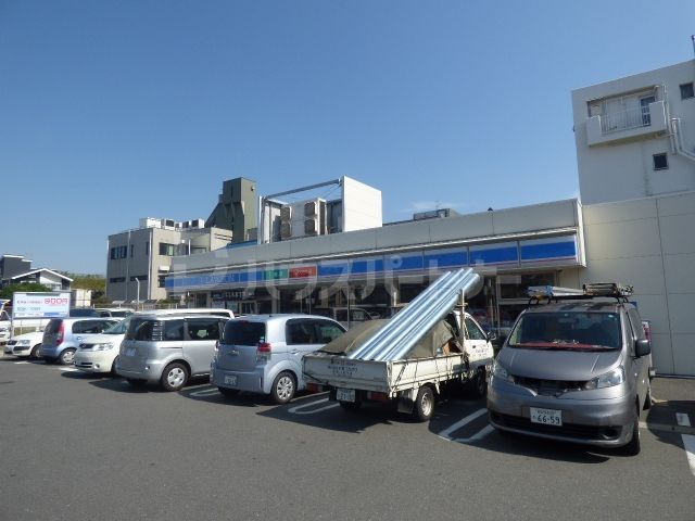 コンビニ　ローソン船橋海神町2丁目店（コンビニ）まで400m