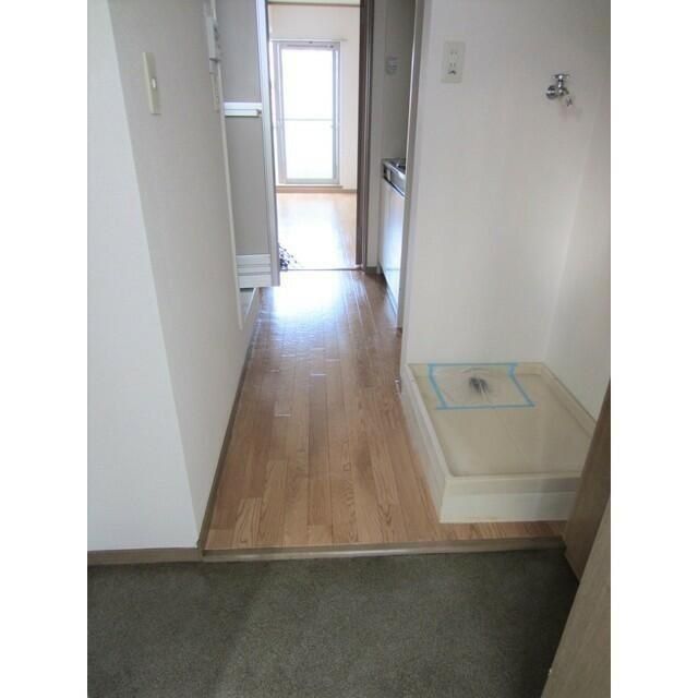 玄関　※他号室写真使用