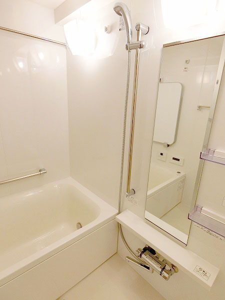 バス・シャワールーム　バス