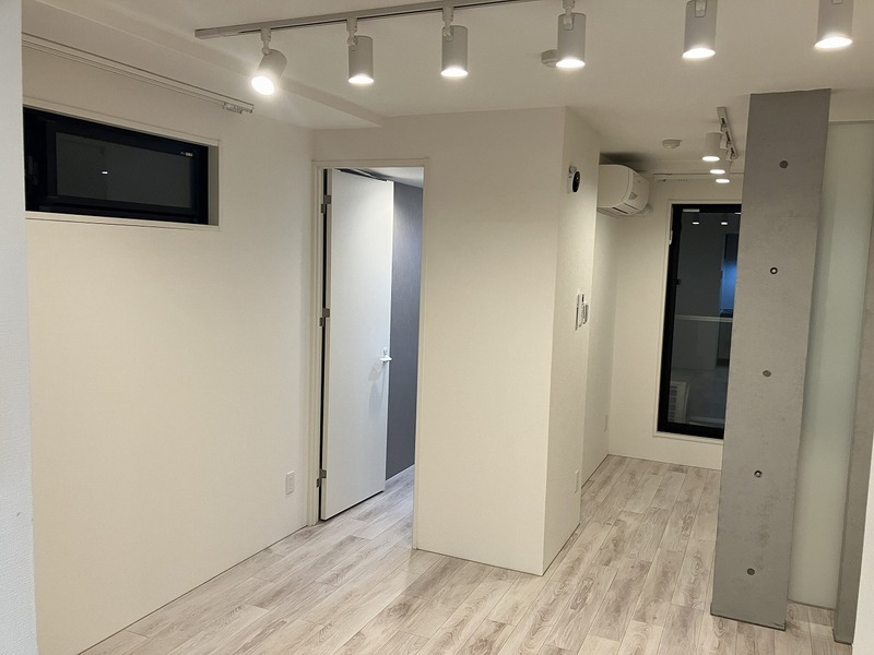 居室・リビング　※別号室参考写真