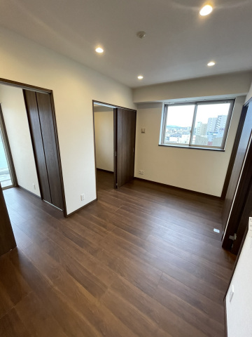 居室・リビング　エントランス