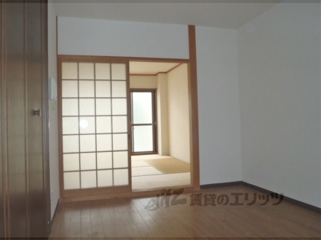 居室・リビング　洋室