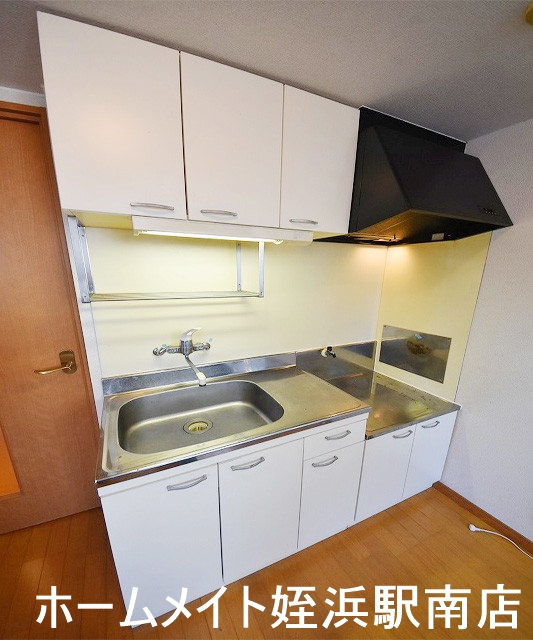 キッチン　★二口コンロ持ち込み可能です★