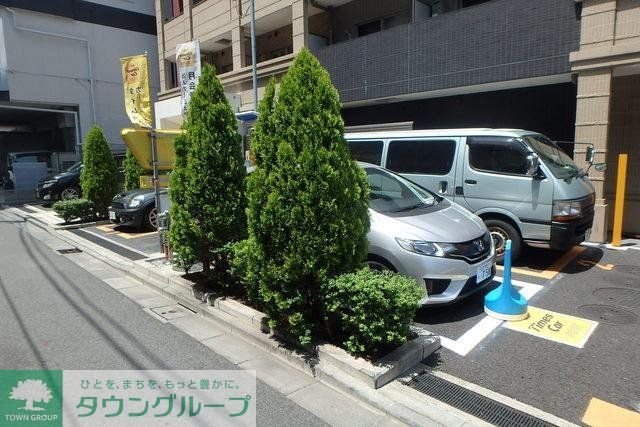 駐車場　☆建物前にカーシェアリング☆