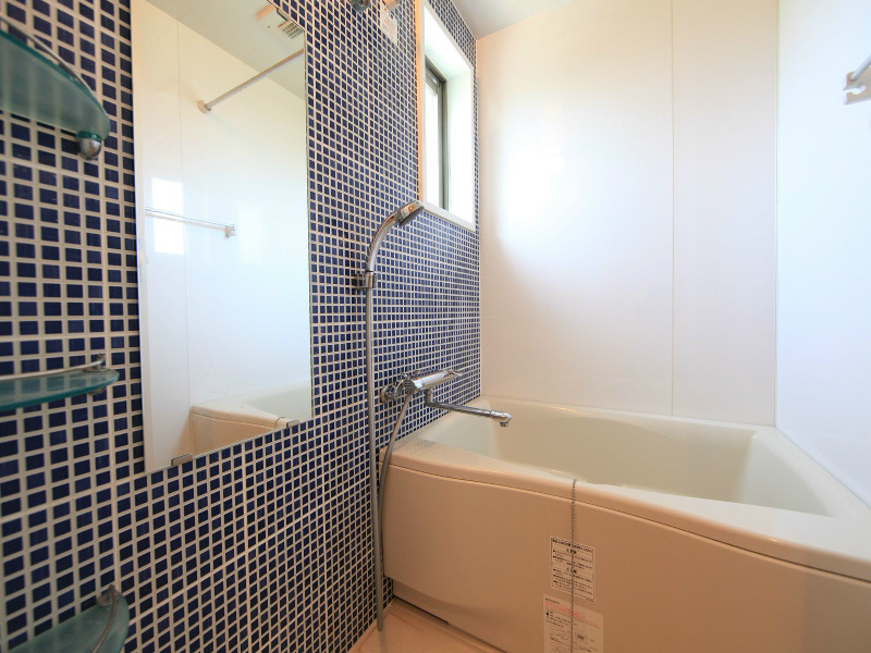 バス・シャワールーム　浴室暖房乾燥機　24時間換気機能付バスルーム