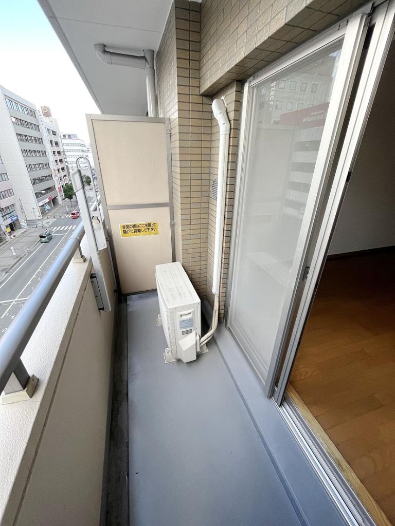 バルコニー　バルコニー