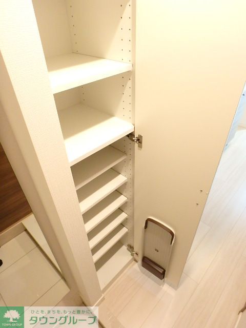 収納　◆シューズクローゼット◆