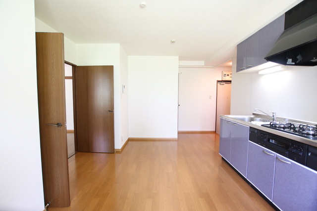 居室・リビング　★別室参考写真です。