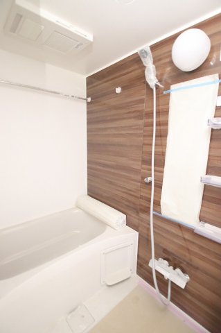バス・シャワールーム　日々の疲れを癒すお風呂付です