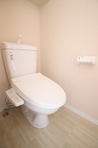 トイレ　ゆったりとした空間のトイレです