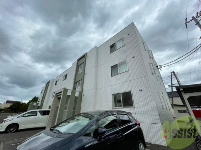 建物外観　札幌市北区北２５条西「サージュブリエ１」