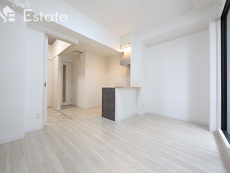 居室・リビング　内装