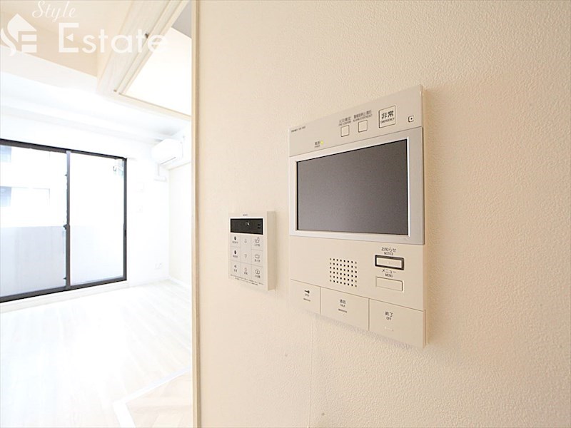 セキュリティ　モニター付きインターホン