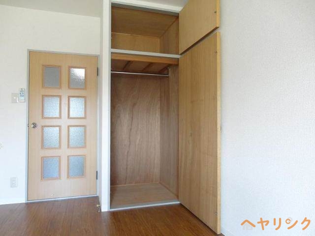 収納　クローゼット