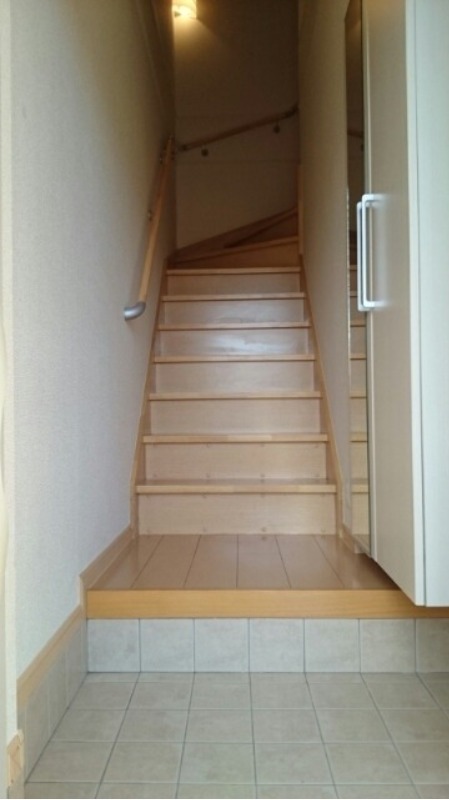 玄関　図面と現状に相違がある場合には現状を優先