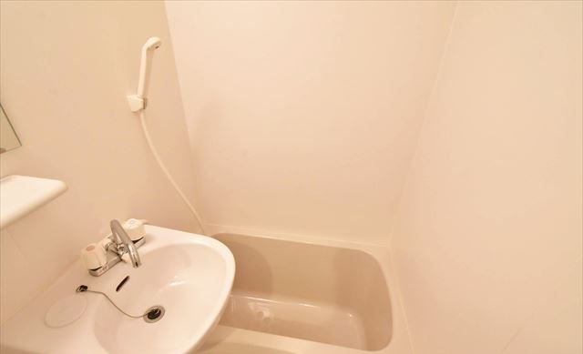 洗面設備　同一仕様写真