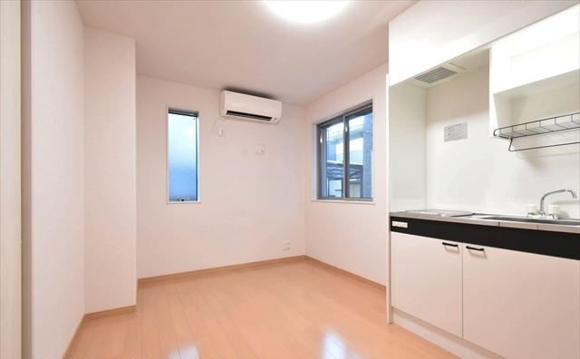 居室・リビング　同一仕様写真