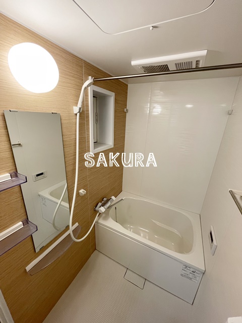 バス・シャワールーム　嬉しい追焚・浴室乾燥機付き♪