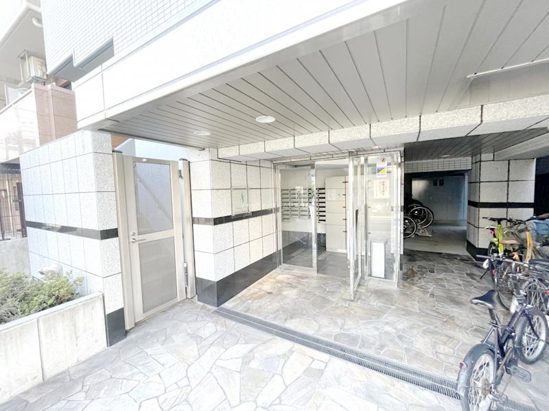 エントランス　★《見学予約受付中》シリーズ型分譲賃貸マンション★