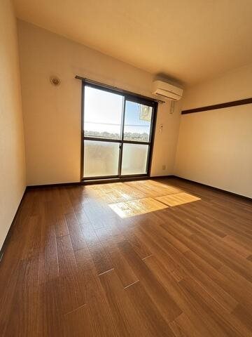 居室・リビング　※他部屋参照・現況優先