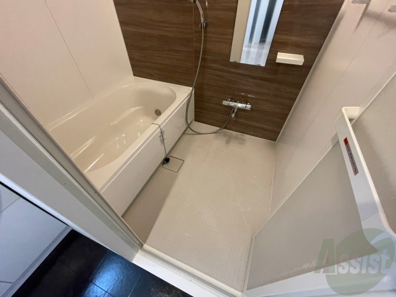 バス・シャワールーム　お風呂です。ゆっくりお風呂につかるのも体に良いですね～