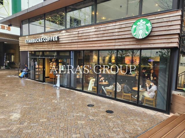飲食店　スターバックスコーヒーぽっぽ町田店（飲食店）まで452m