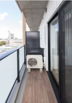 バルコニー　バルコニー