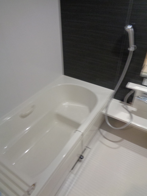 バス・シャワールーム　１日の疲れを癒すバスルーム