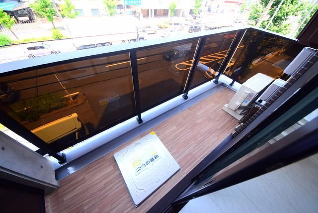 バルコニー　★★しっかりとしたバルコニー★★