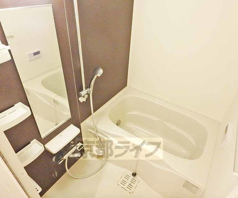 バス・シャワールーム　一日の疲れを癒すバスルーム