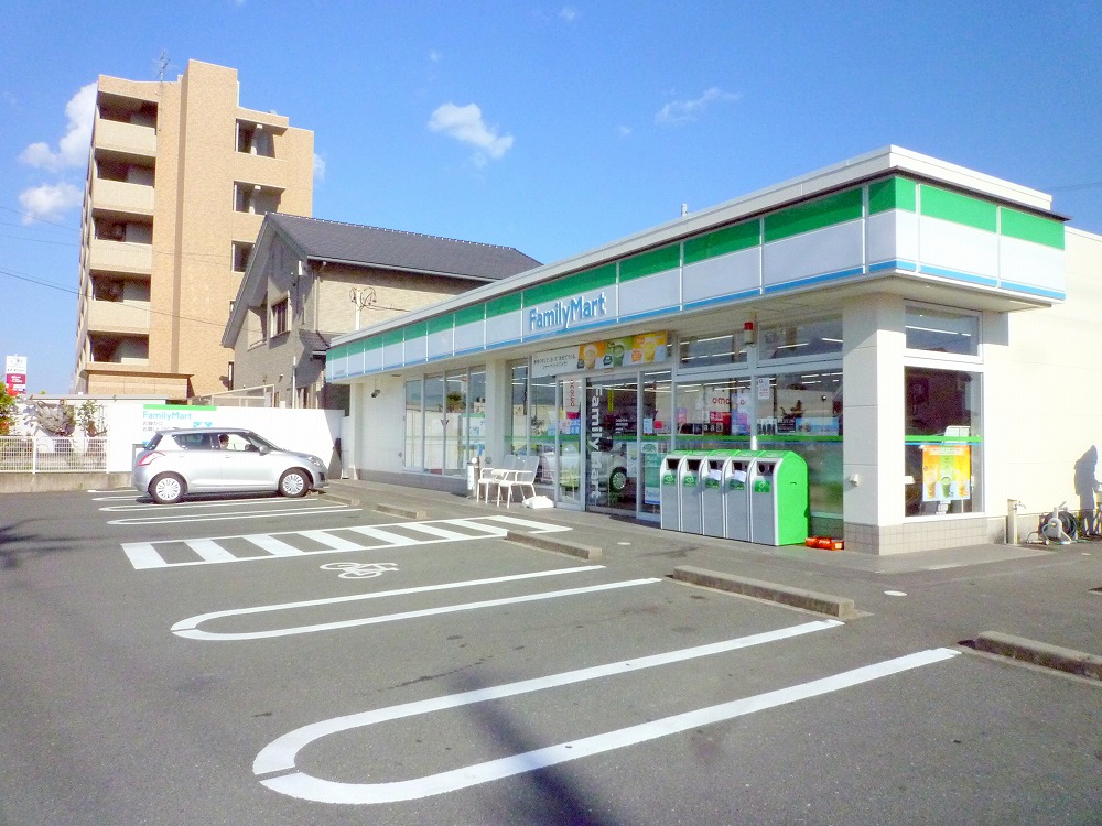 コンビニ　ファミリーマート浜松志都呂西店（コンビニ）まで343m