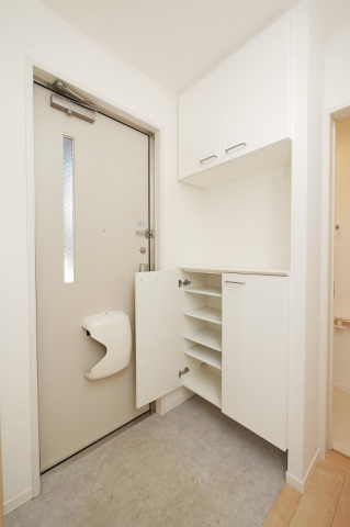 玄関　玄関収納