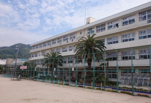 小学校　広島市立祇園小学校（小学校）まで776m