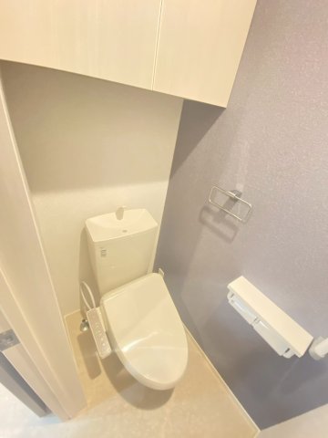 トイレ　※同タイプの写真となります。