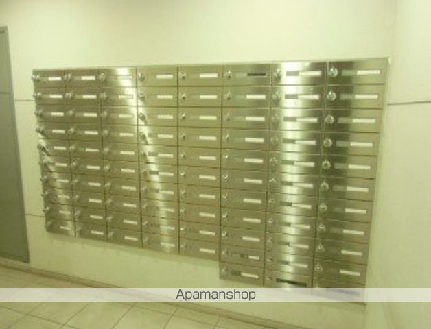 ロビー　ロビー