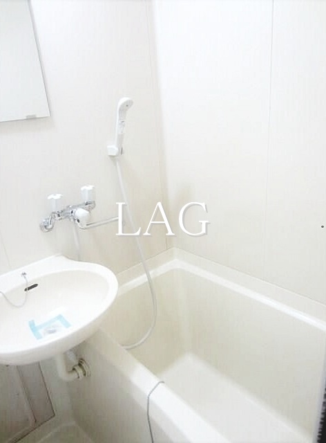 バス・シャワールーム　お風呂です。