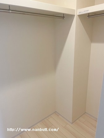 収納　ウォークインクローゼット