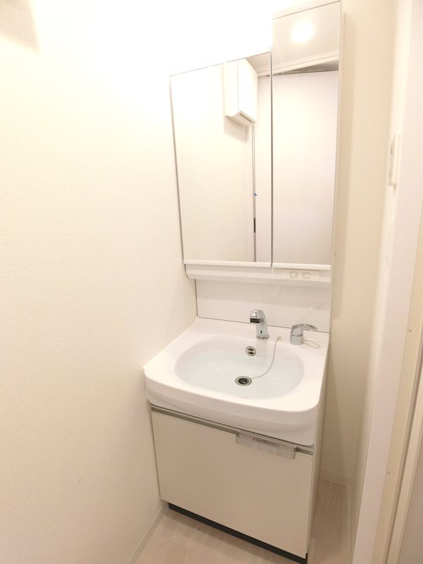 洗面設備　独立洗面台