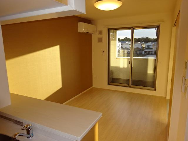 居室・リビング　リビング