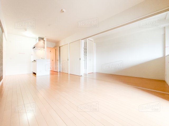 居室・リビング　広いリビングです☆