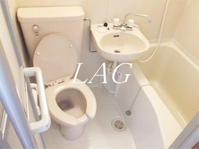 バス・シャワールーム　お風呂です。