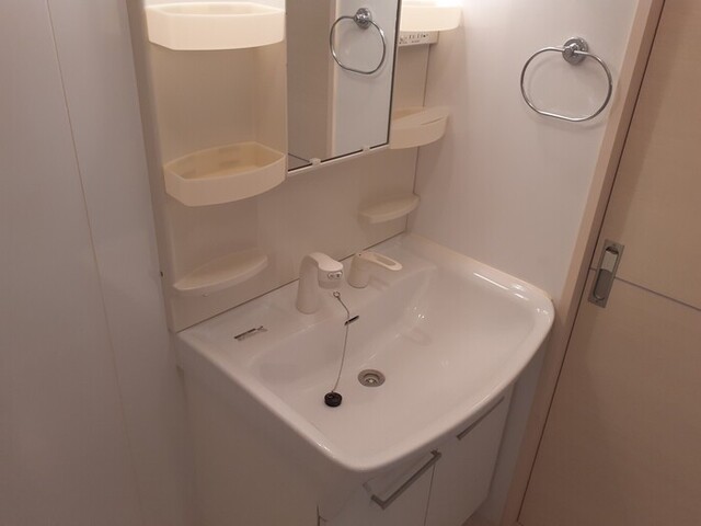 洗面設備　洗髪洗面化粧台