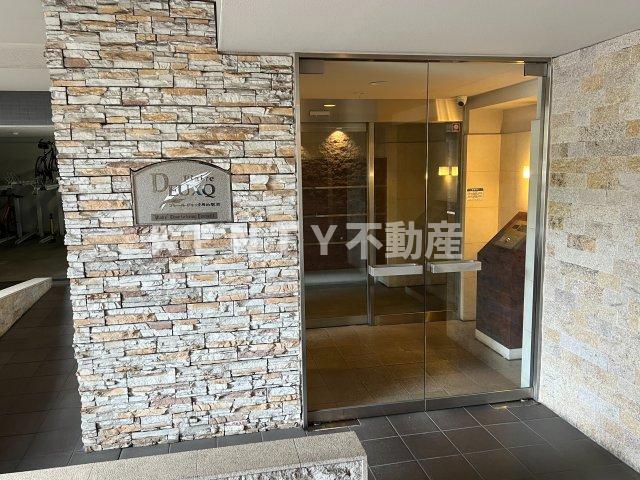 エントランス　ゆとりのあるエントランスです