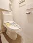 トイレ　※写真は同タイプ住戸です。