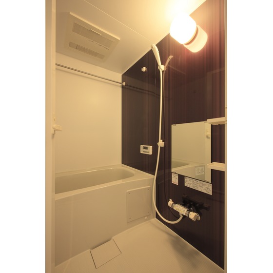 バス・シャワールーム　追炊き機能付き