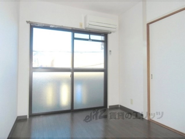 居室・リビング　洋室